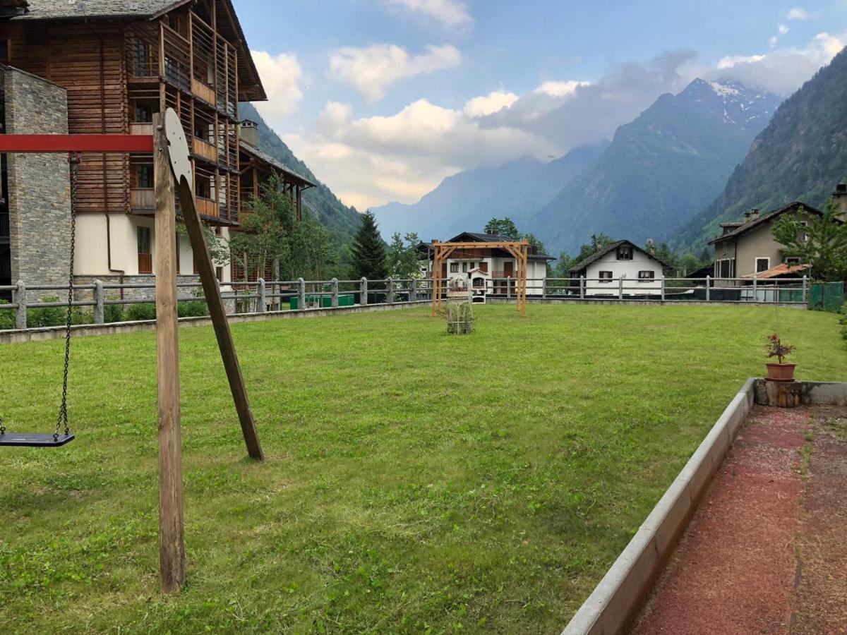 L'Aria Di Casa Bed & Breakfast Alagna Valsesia Ngoại thất bức ảnh