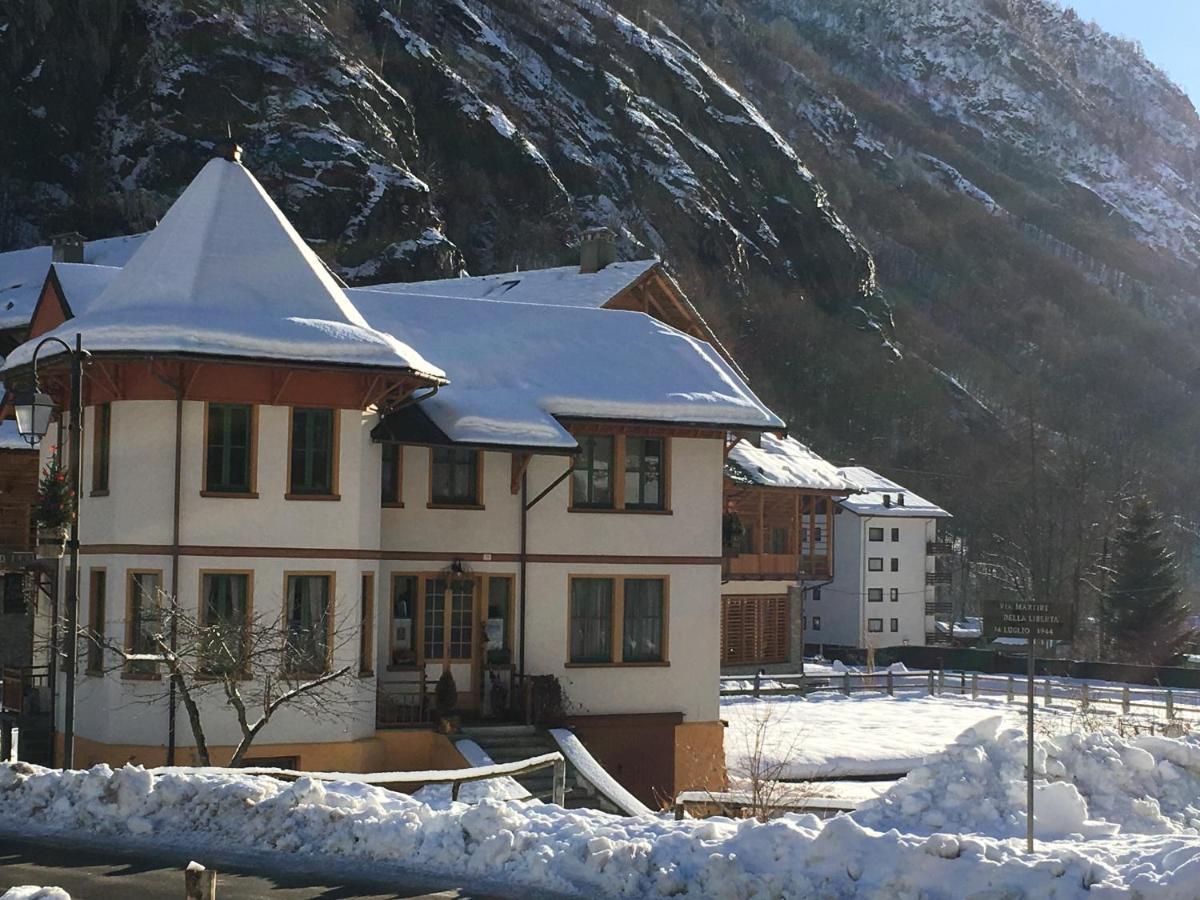 L'Aria Di Casa Bed & Breakfast Alagna Valsesia Ngoại thất bức ảnh