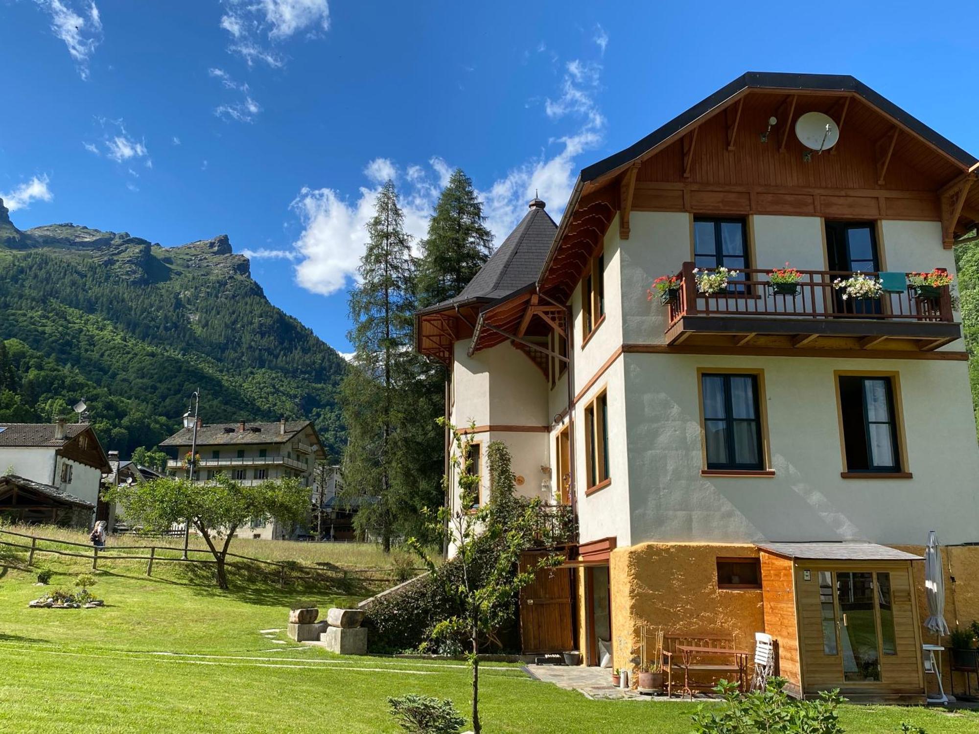 L'Aria Di Casa Bed & Breakfast Alagna Valsesia Ngoại thất bức ảnh