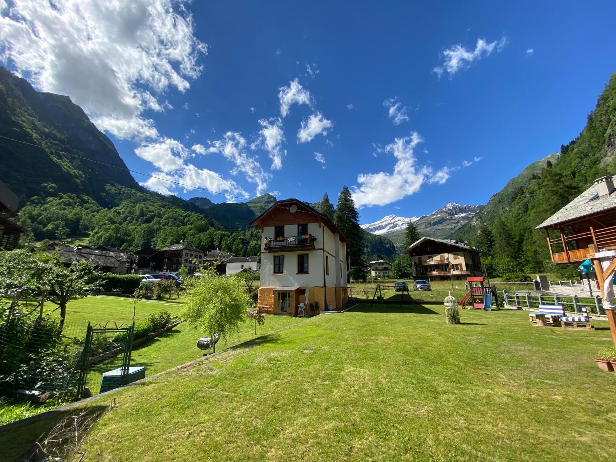 L'Aria Di Casa Bed & Breakfast Alagna Valsesia Ngoại thất bức ảnh